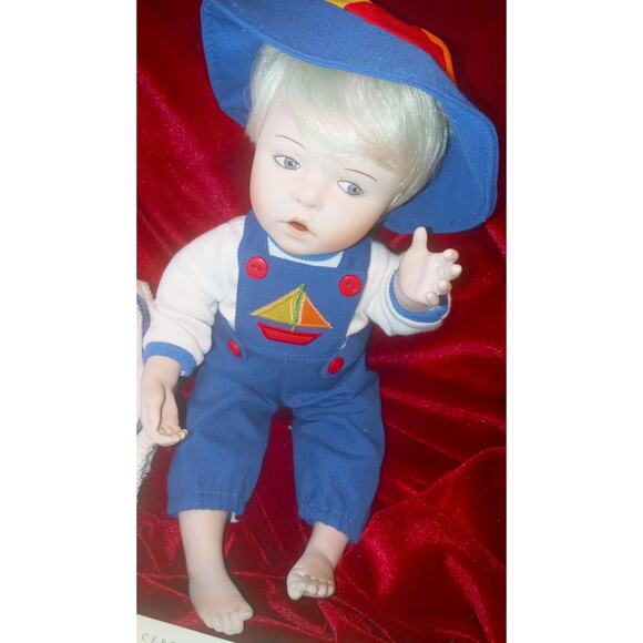 Vtg 1990 Georgetown Coll. COREY THE BEACHCOMBER 12" Porcelain Doll W/Orig Box - Picture 2 of 5